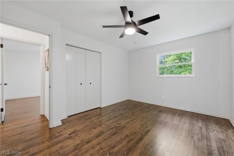 3133 Fair Oaks Drive Norton OH 44203