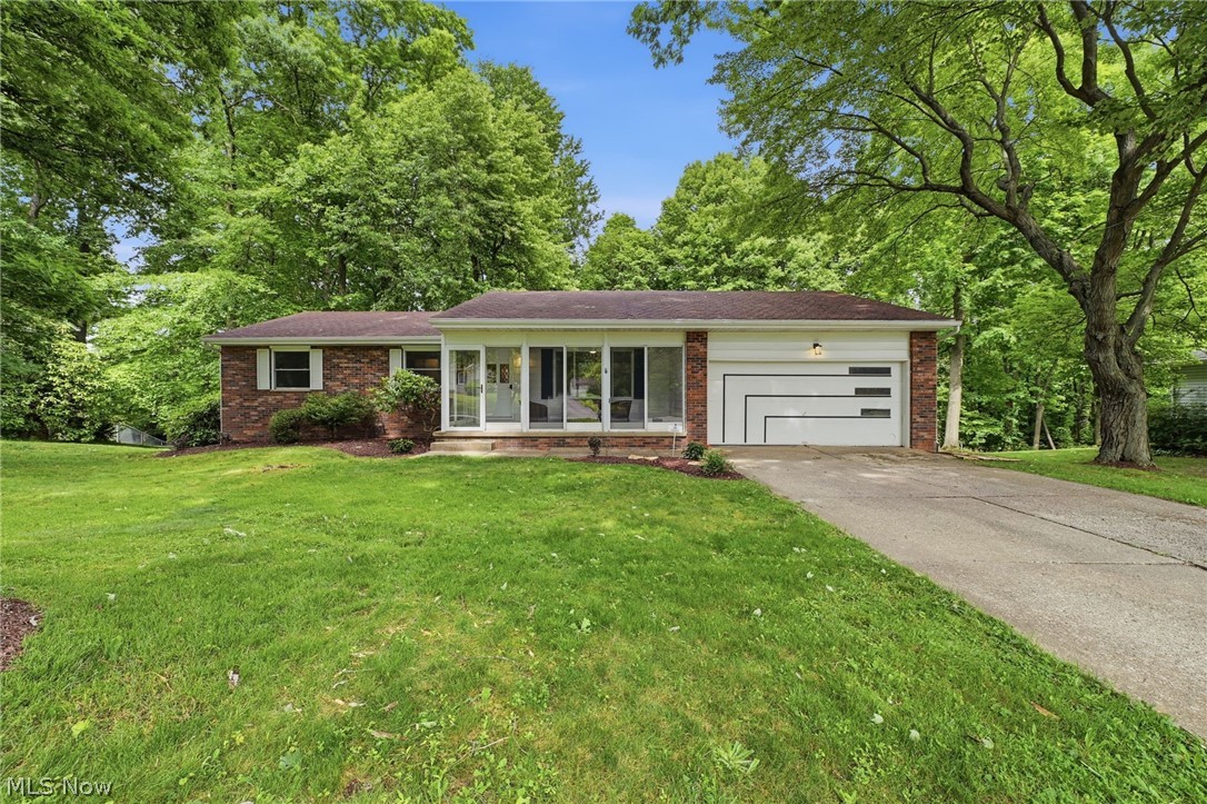 3133 Fair Oaks Drive Norton OH 44203