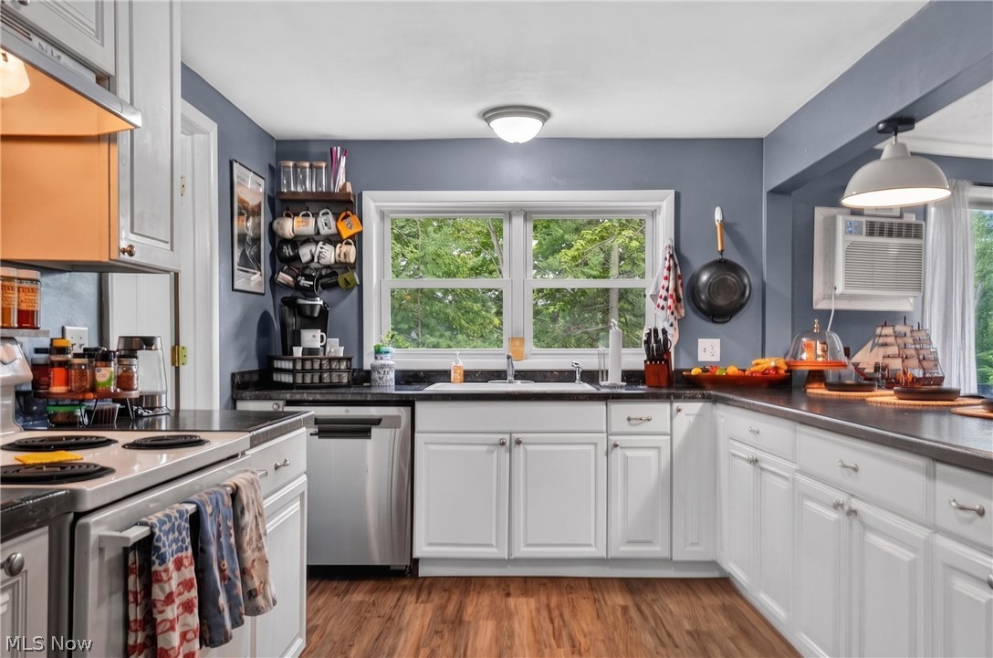 554 E River View Drive Austinburg OH 44010