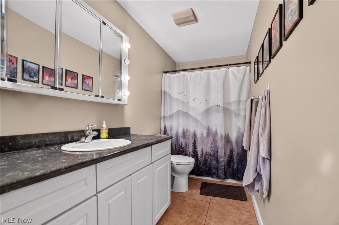 554 E River View Drive Austinburg OH 44010