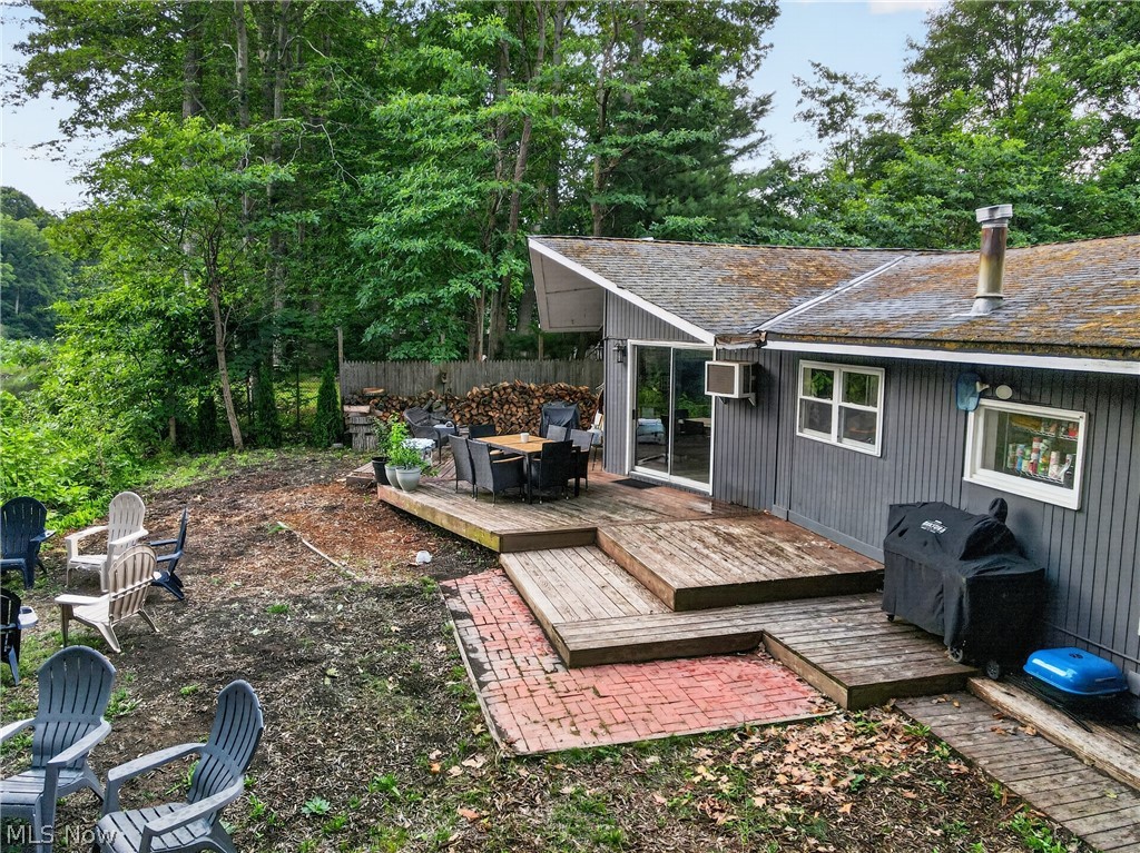 554 E River View Drive Austinburg OH 44010