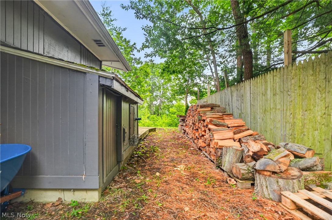 554 E River View Drive Austinburg OH 44010