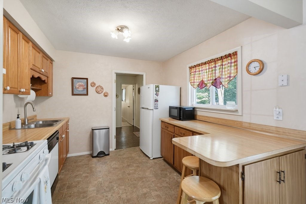 6326 Strathallan Drive Bedford Heights OH 44146