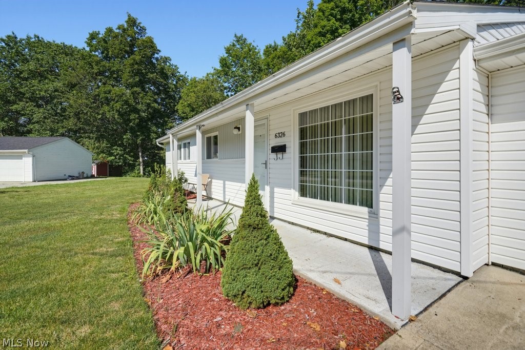 6326 Strathallan Drive Bedford Heights OH 44146