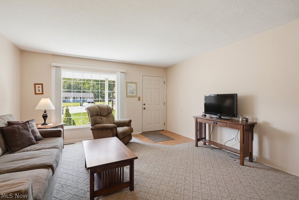 6326 Strathallan Drive Bedford Heights OH 44146