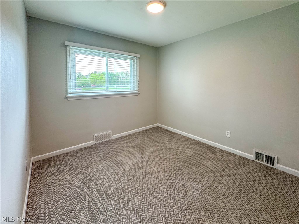 4047 Cascade Drive Youngstown OH 44511