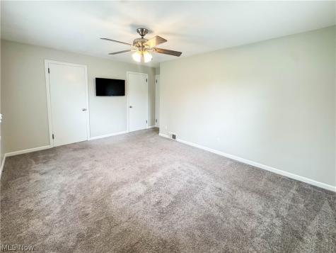4047 Cascade Drive Youngstown OH 44511
