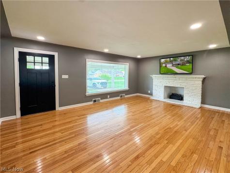 4047 Cascade Drive Youngstown OH 44511
