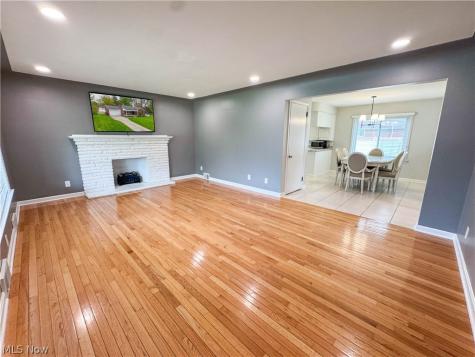 4047 Cascade Drive Youngstown OH 44511