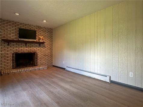 406 Laurel Street Youngstown OH 44505