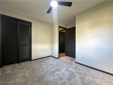406 Laurel Street Youngstown OH 44505