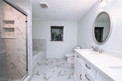 5207 Gargasz Drive Lorain OH 44053