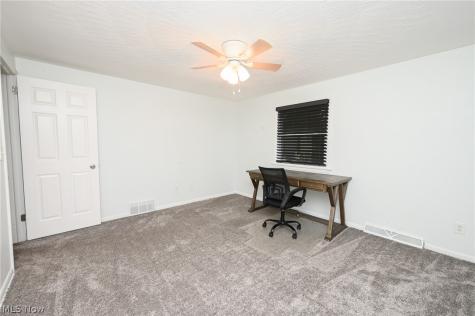 5207 Gargasz Drive Lorain OH 44053