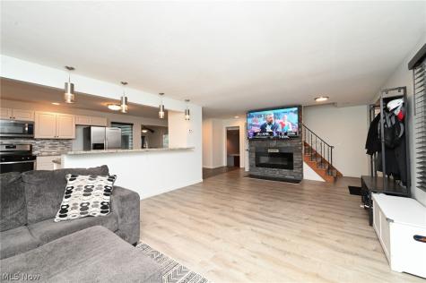 5207 Gargasz Drive Lorain OH 44053