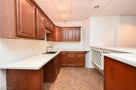 5207 Gargasz Drive Lorain OH 44053