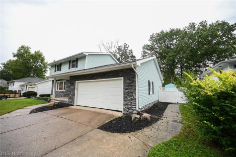 5207 Gargasz Drive Lorain OH 44053