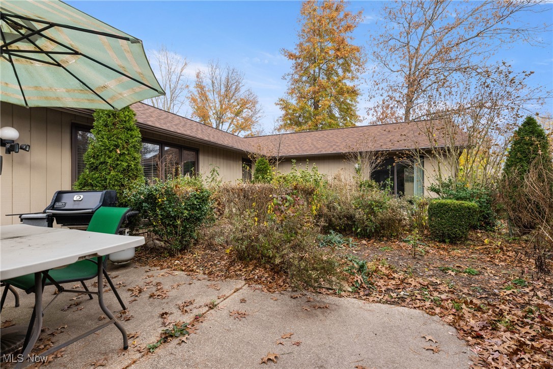 10819 Meadow Trail Strongsville OH 44149