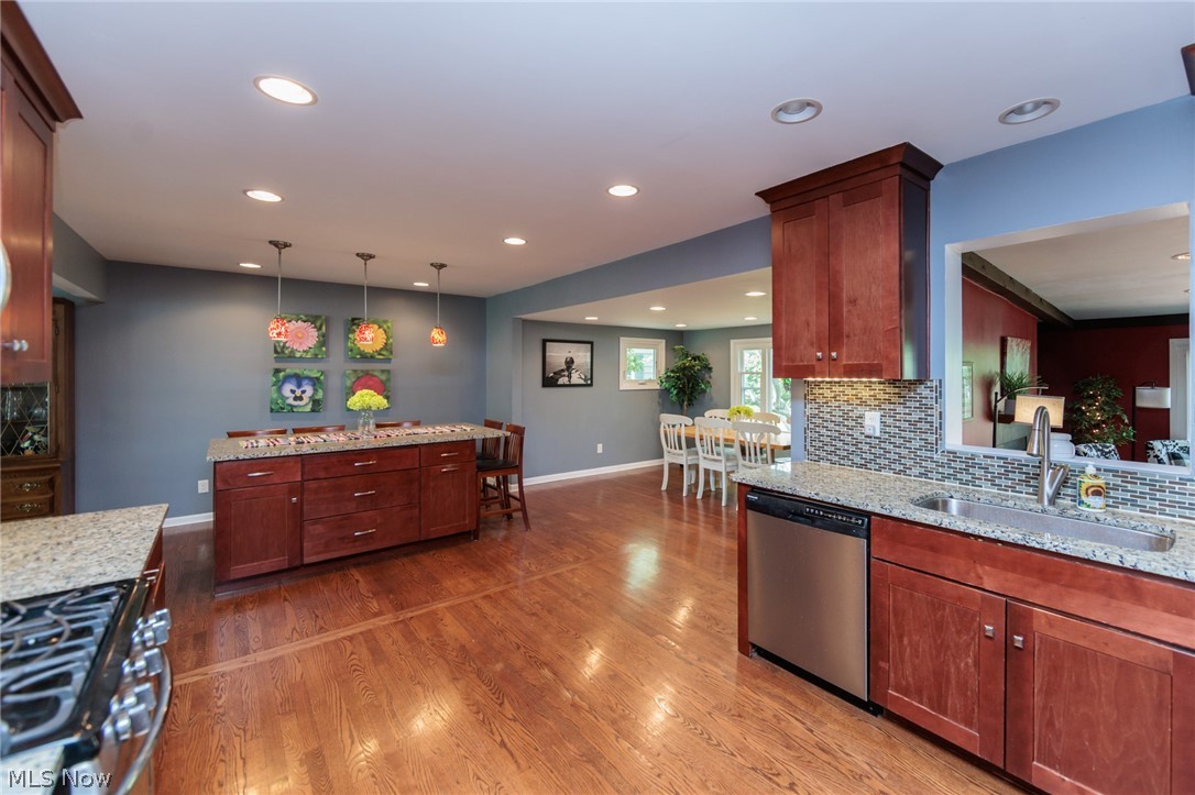 22636 Locust Lane Rocky River OH 44116