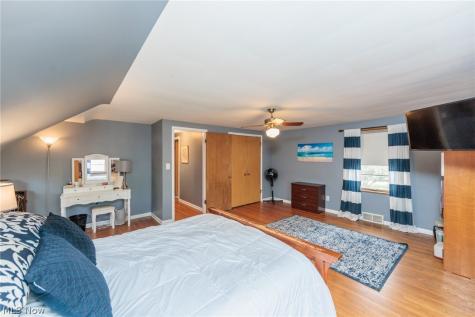 22636 Locust Lane Rocky River OH 44116
