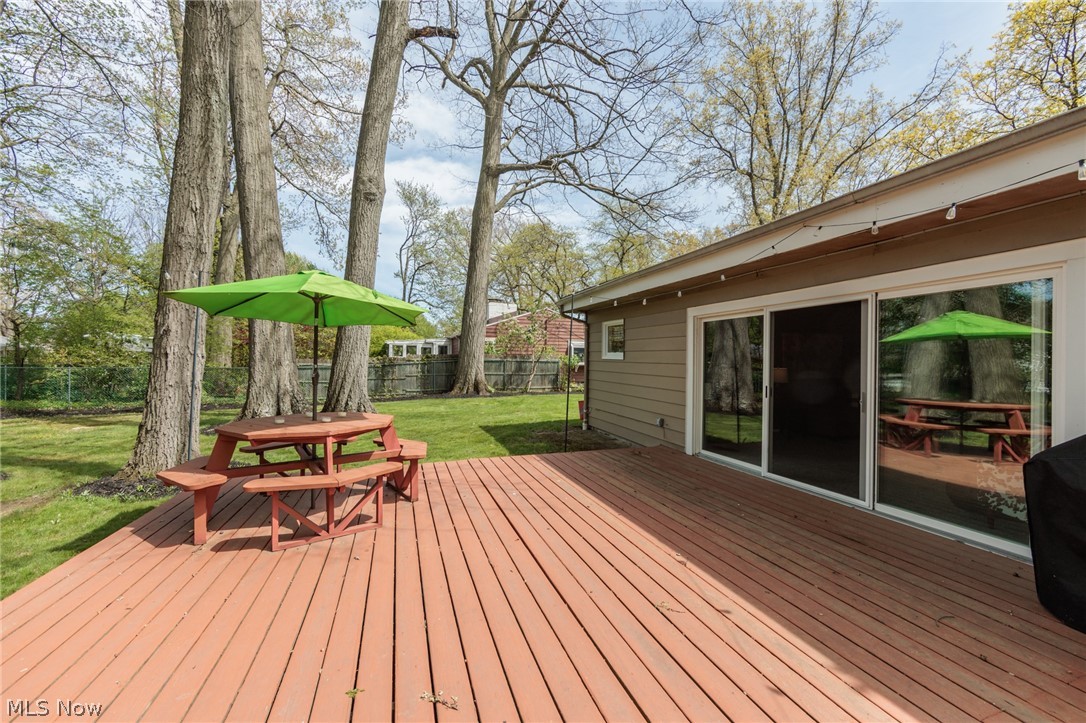 22636 Locust Lane Rocky River OH 44116