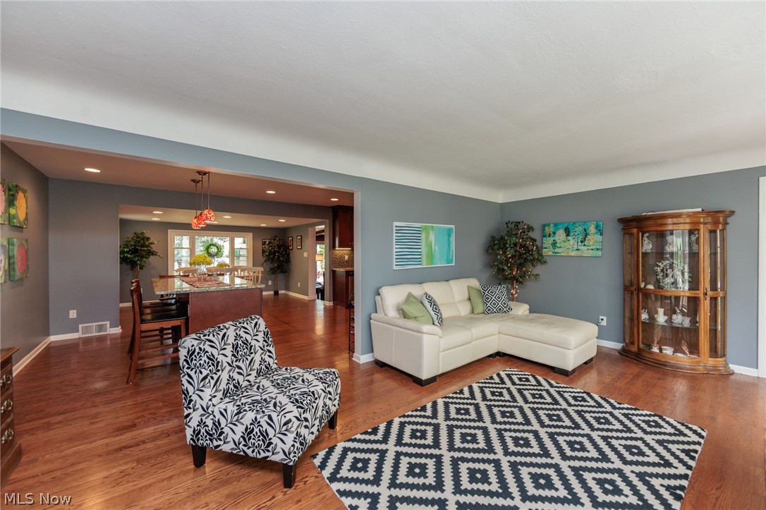 22636 Locust Lane Rocky River OH 44116