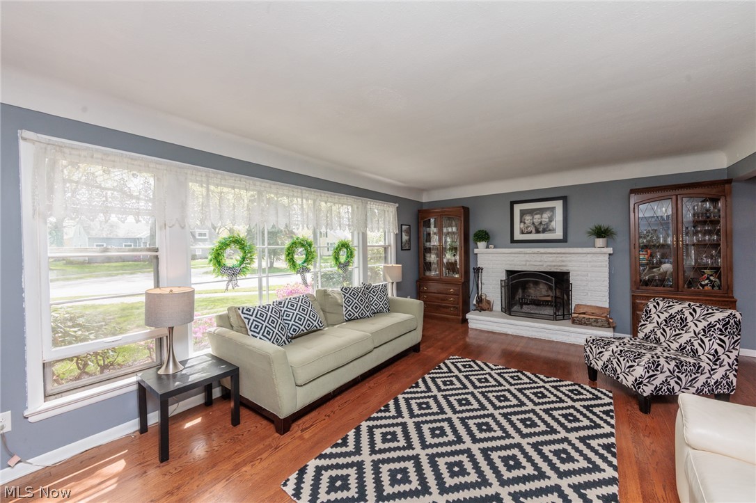 22636 Locust Lane Rocky River OH 44116