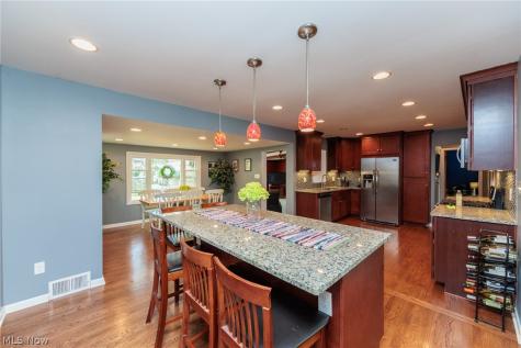 22636 Locust Lane Rocky River OH 44116
