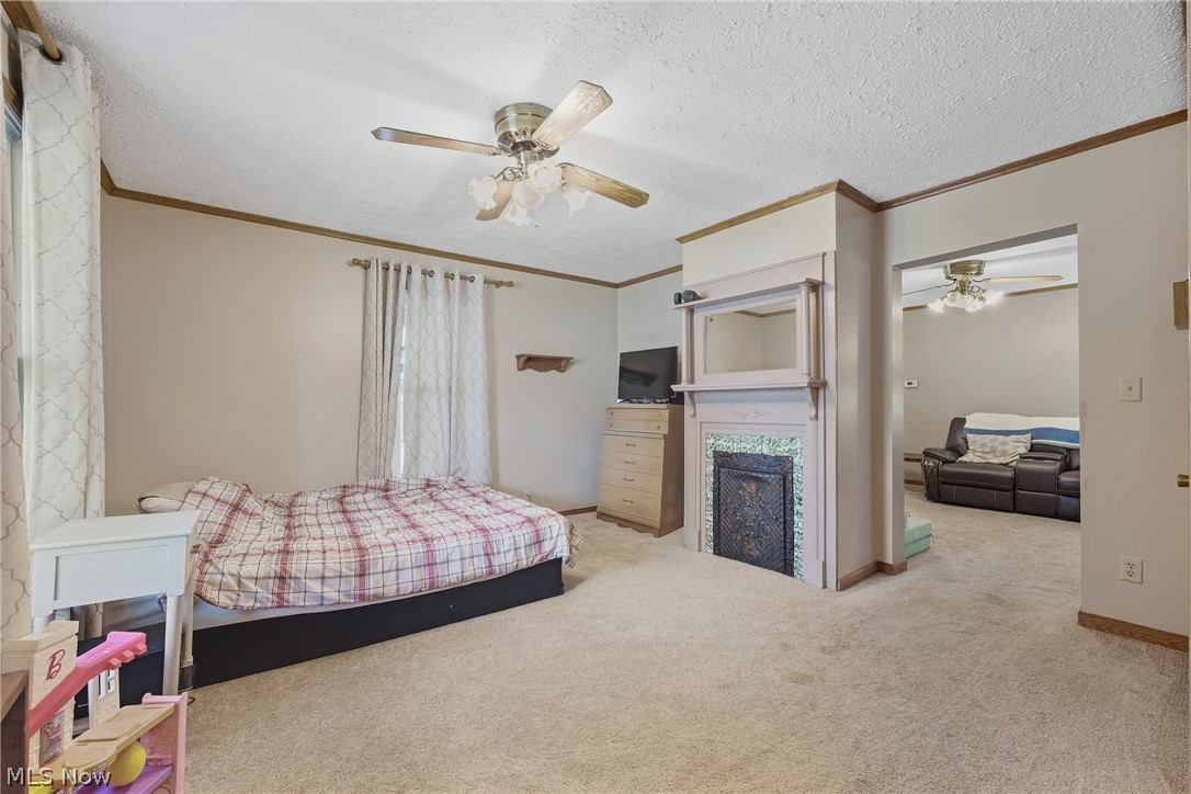 214 Front Avenue SE New Philadelphia OH 44663