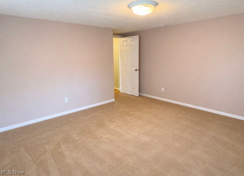 126 Longfellow Street Elyria OH 44035