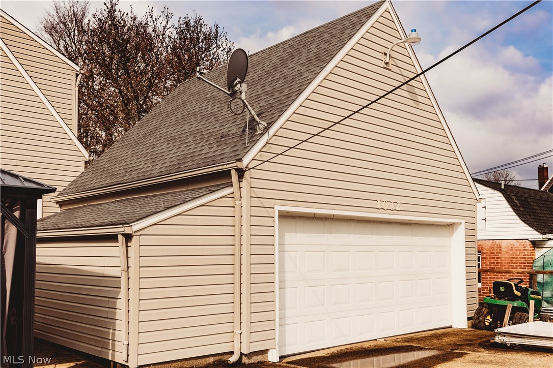 1012 Cambridge Road Coshocton OH 43812
