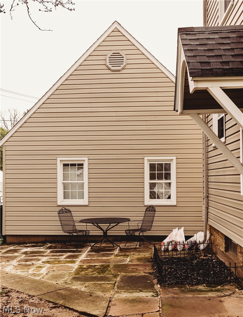 1012 Cambridge Road Coshocton OH 43812