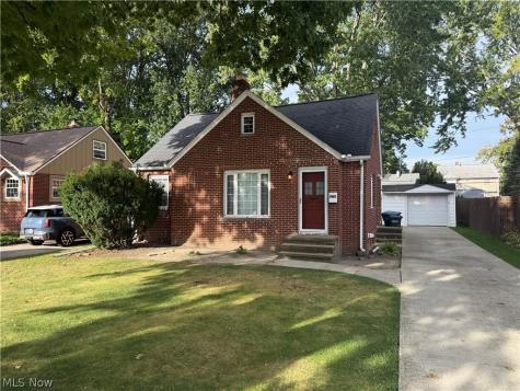 4588 W 227th Street Fairview Park OH 44126