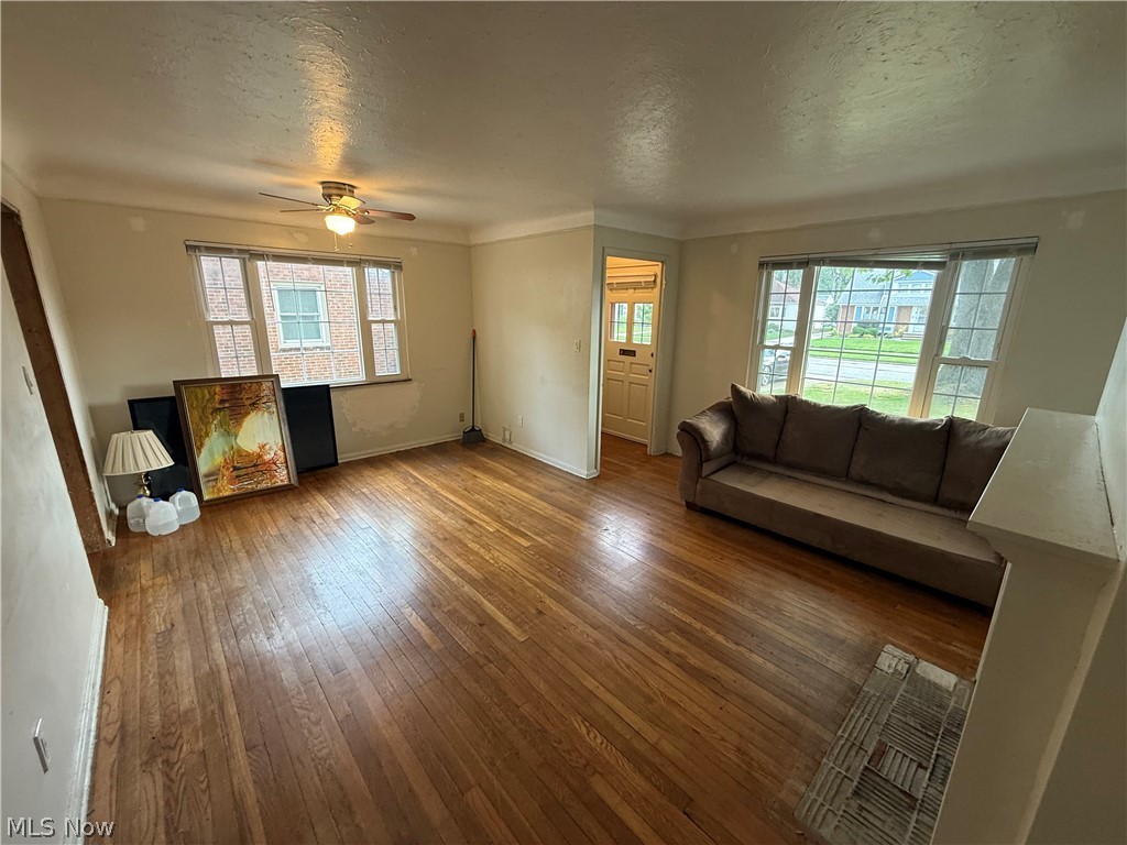 4588 W 227th Street Fairview Park OH 44126