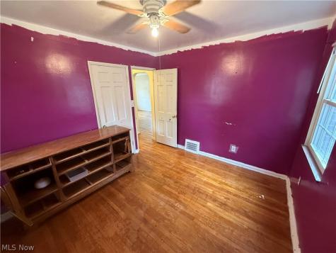 4588 W 227th Street Fairview Park OH 44126