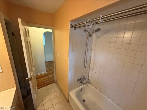 4588 W 227th Street Fairview Park OH 44126