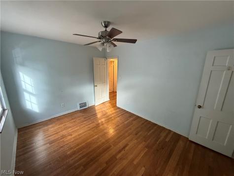 4588 W 227th Street Fairview Park OH 44126