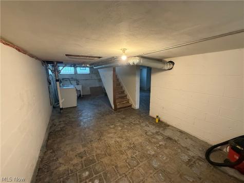 4588 W 227th Street Fairview Park OH 44126