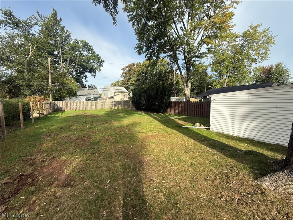 4588 W 227th Street Fairview Park OH 44126