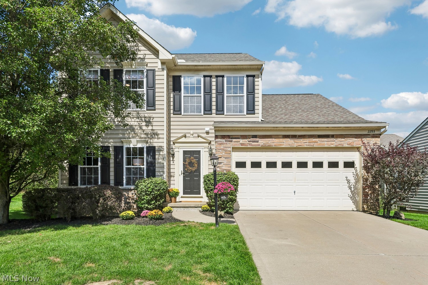 2293 Bent Branch Court Akron OH 44333