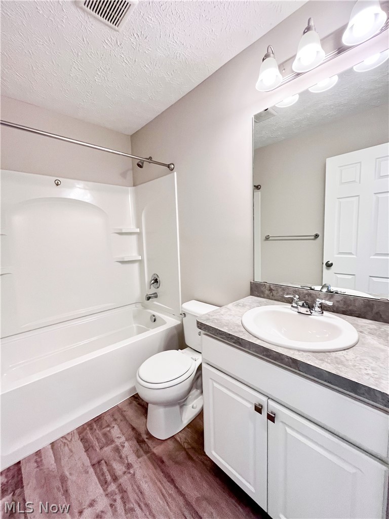 3943 Abigail Drive Lorain OH 44053