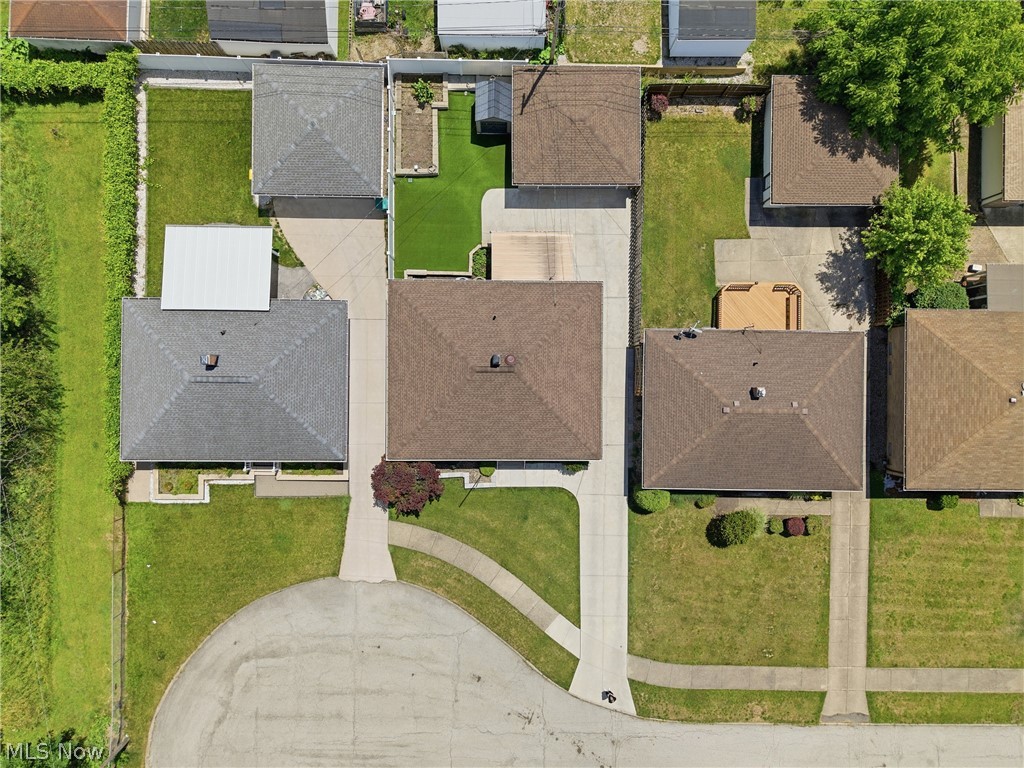 15010 Kennerdown Avenue Maple Heights OH 44131