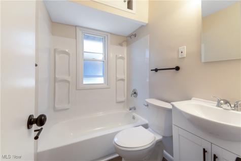 5714 Wichita Avenue Cleveland OH 44144