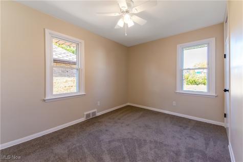 5714 Wichita Avenue Cleveland OH 44144