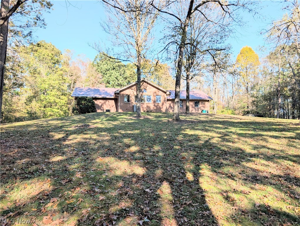 1401 Millers Lane Zanesville OH 43701