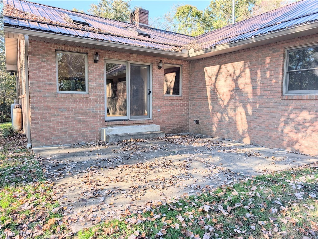 1401 Millers Lane Zanesville OH 43701