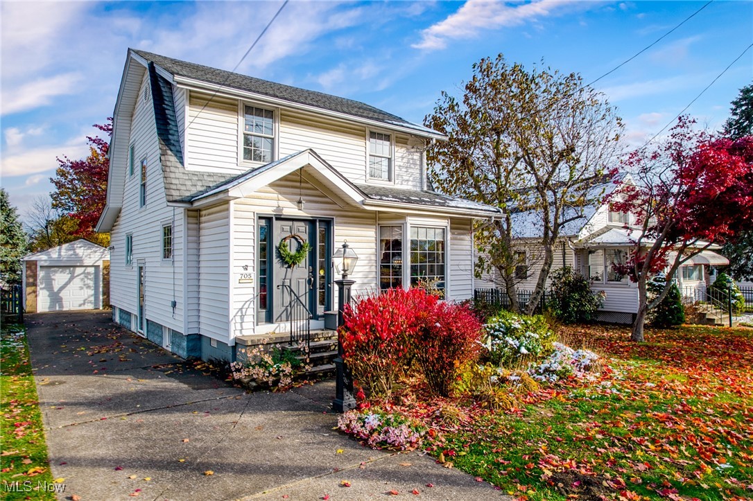 705 Damon Street Akron OH 44310