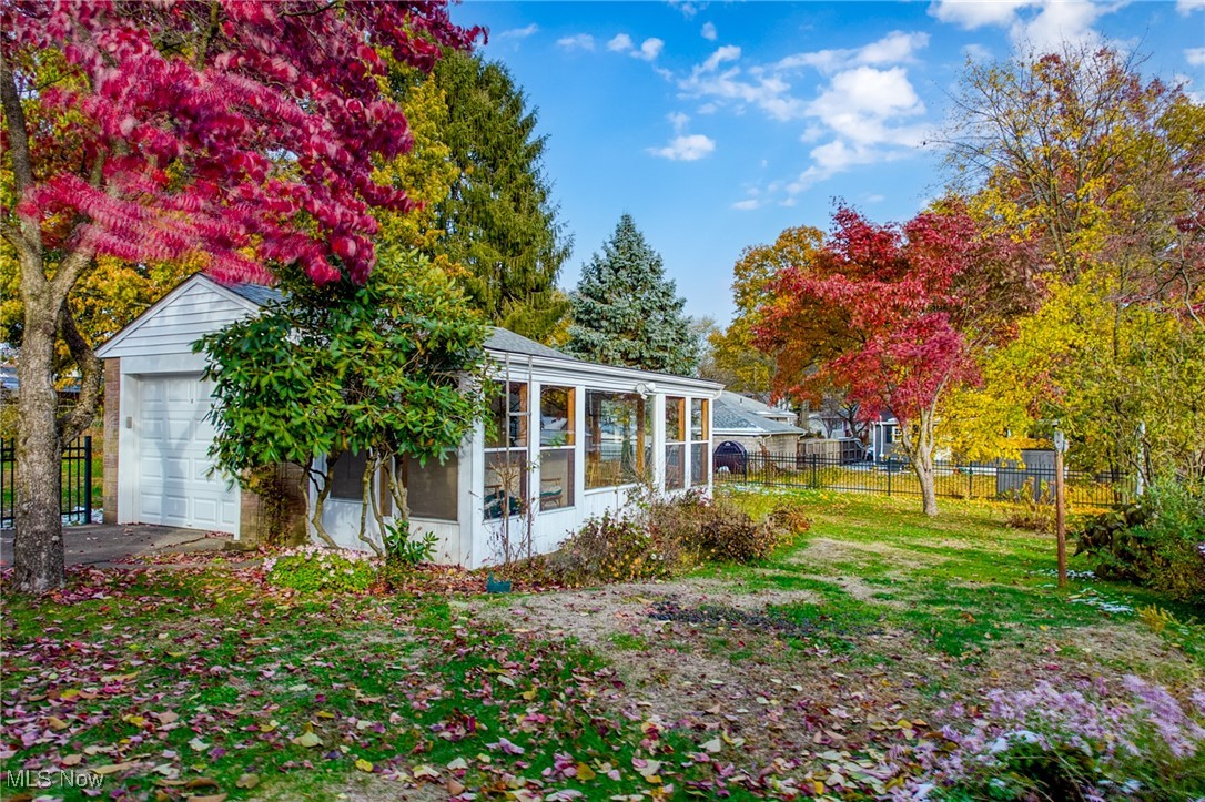 705 Damon Street Akron OH 44310