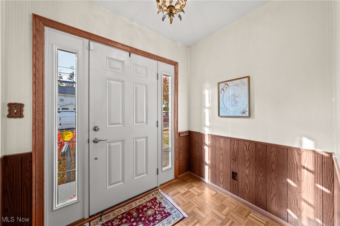 705 Damon Street Akron OH 44310