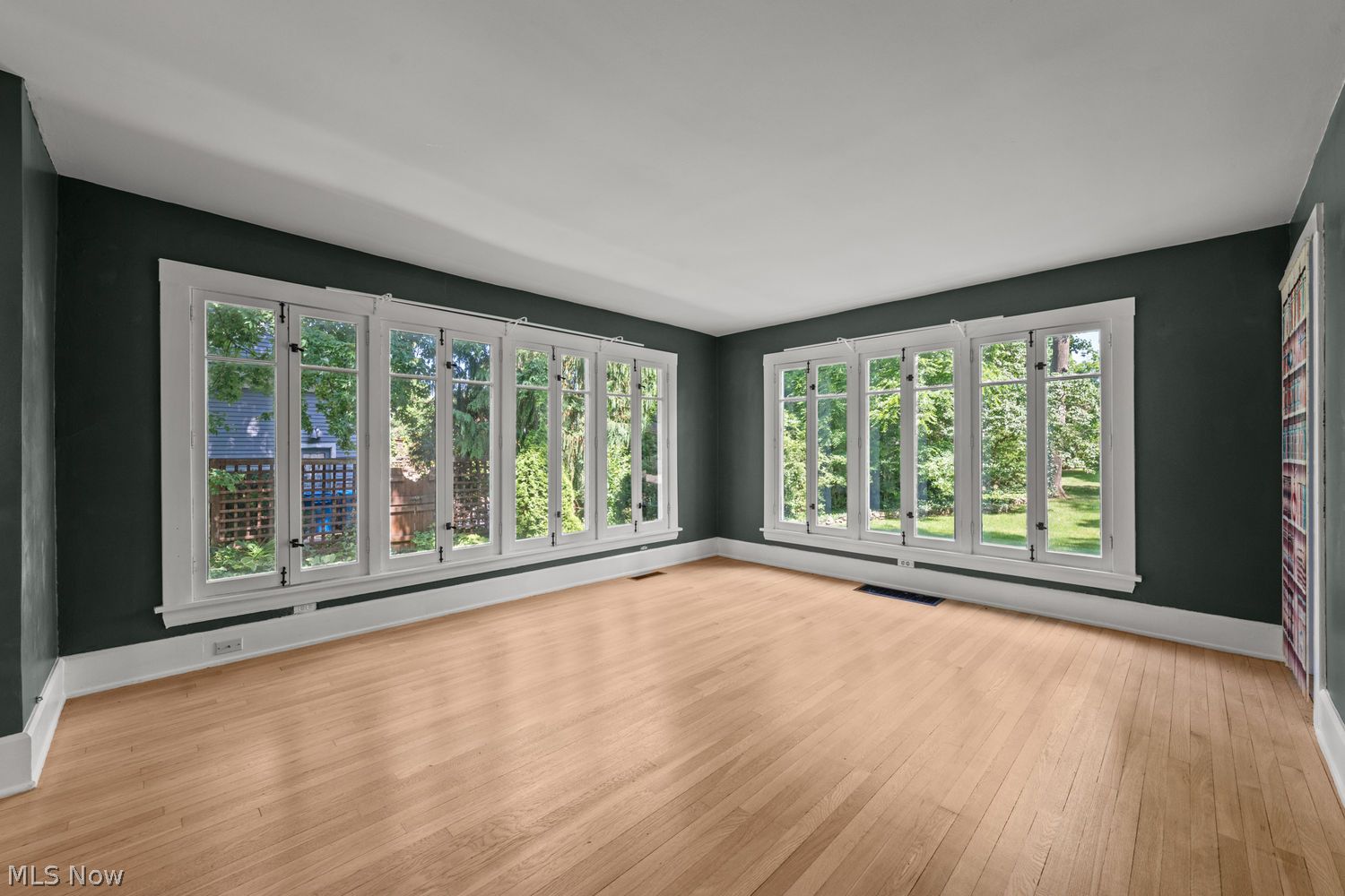 160 Aurora Street Hudson OH 44236