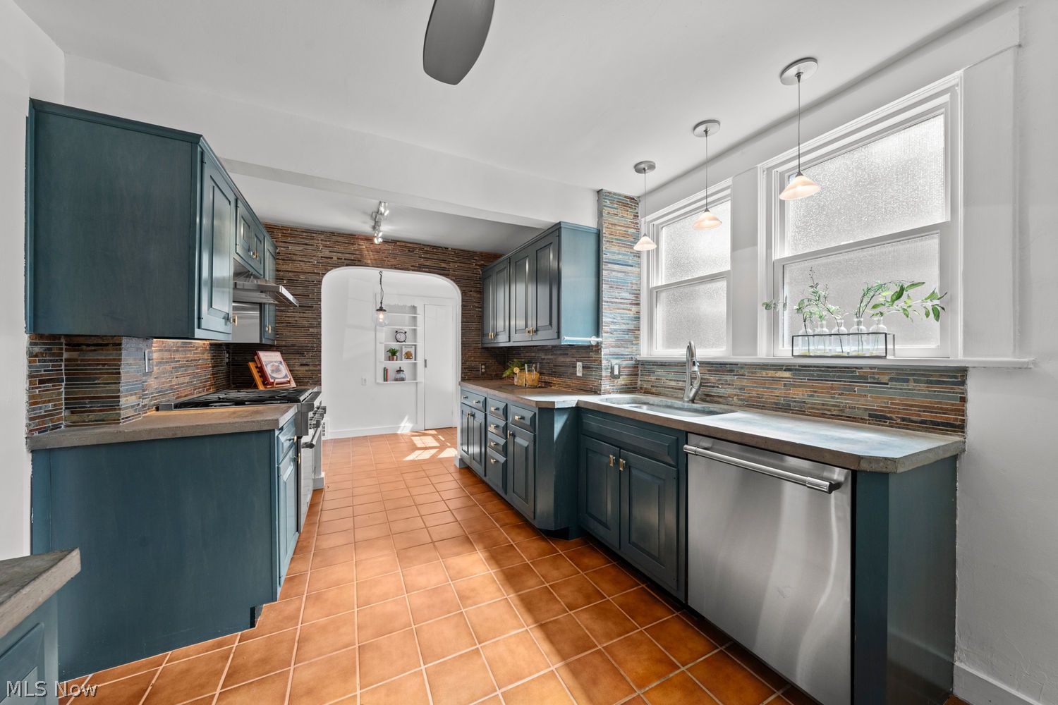 160 Aurora Street Hudson OH 44236